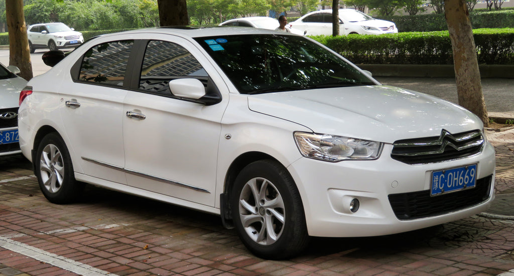 Cubre alfombras bandeja TPE para Citroen C-Elysee y Peugeot 301 de EV Boutique