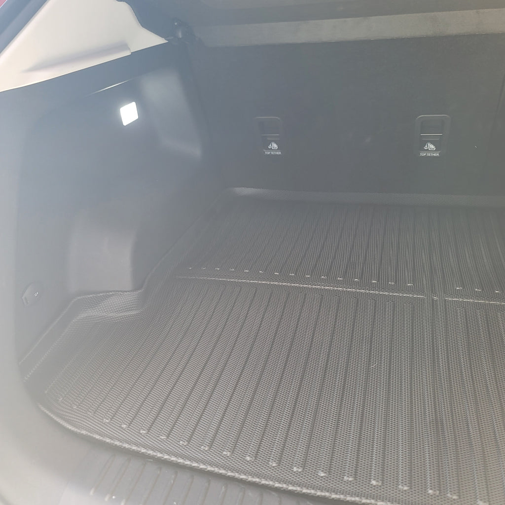 Alfombras bandeja de valija TPE para OMODA (E5, C5, SHS) de EV Boutique