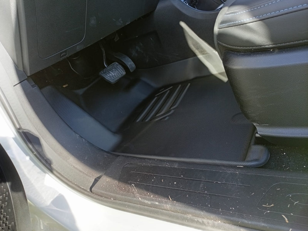 Set alfombras habitáculo TPE Ora 03