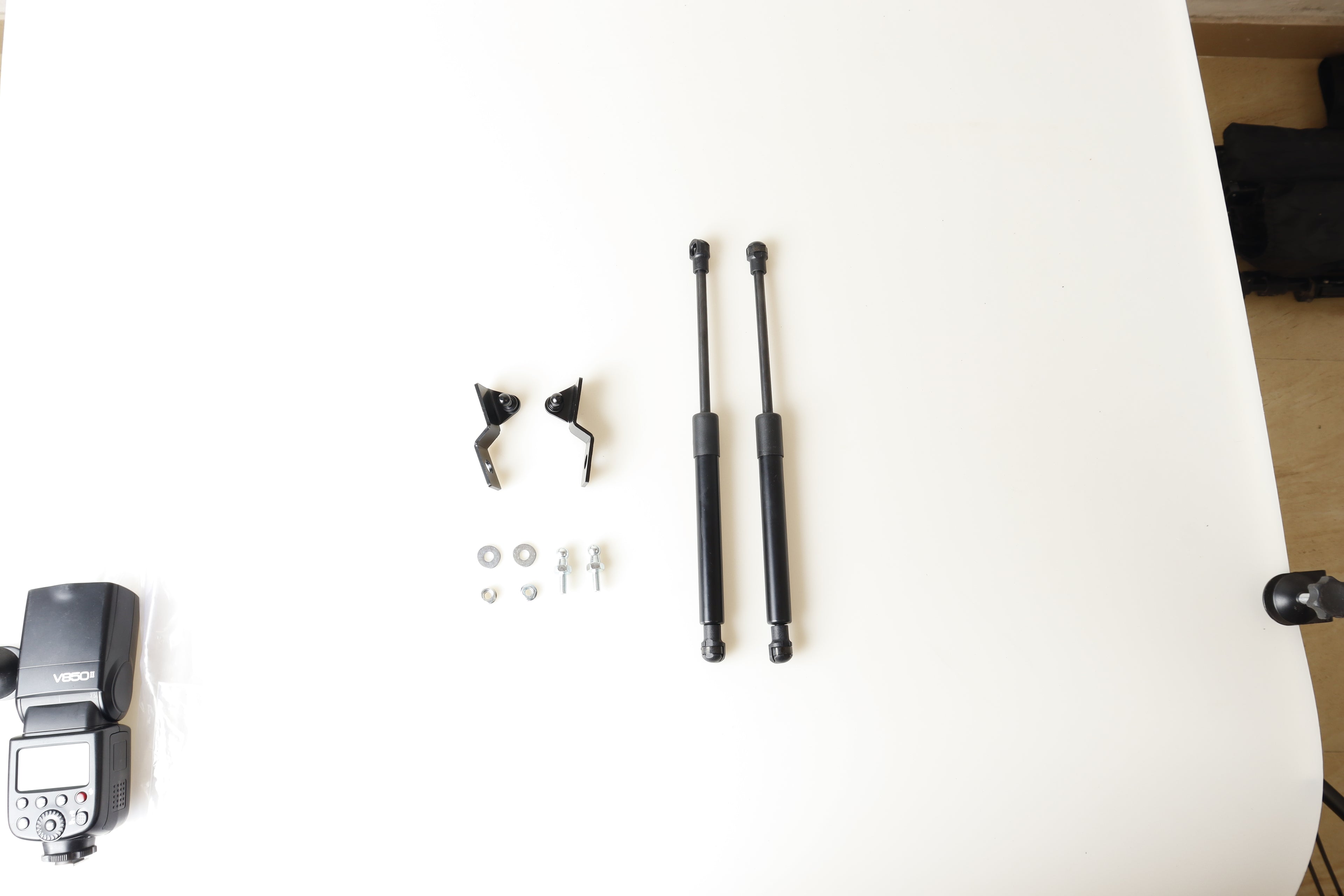 Set 2 x amortiguador capot para Dolphin