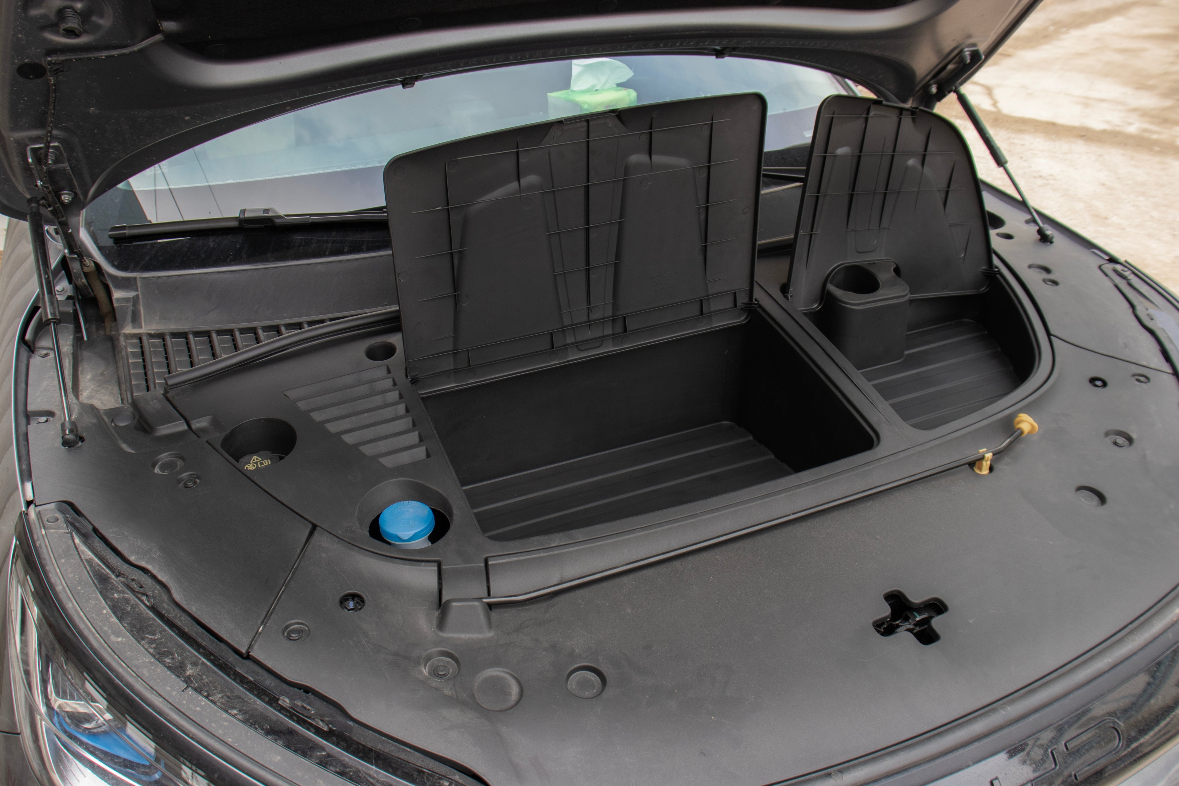 Baulera frontal FRUNK BYD YUAN PLUS