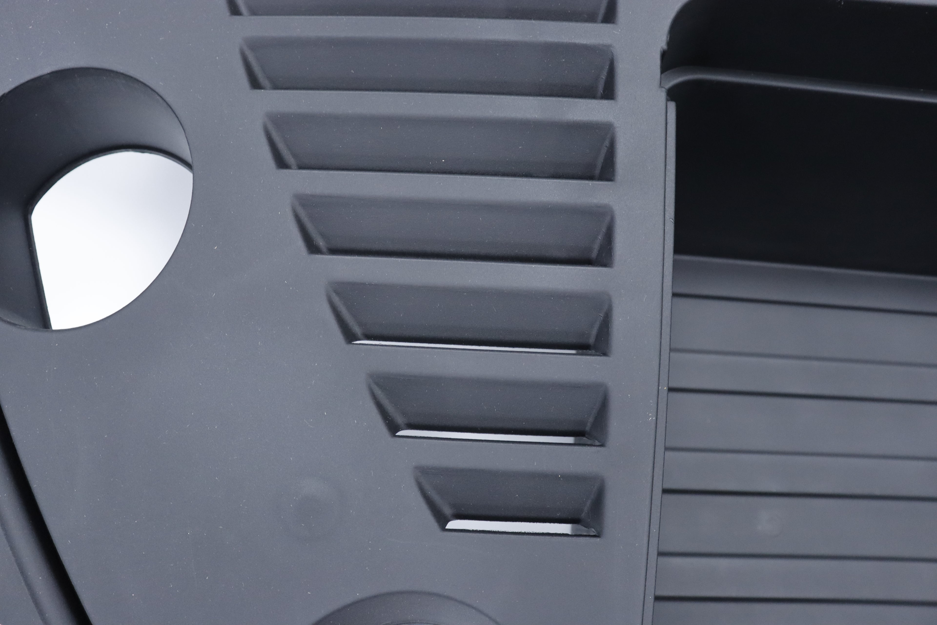 Baulera frontal FRUNK BYD YUAN PLUS