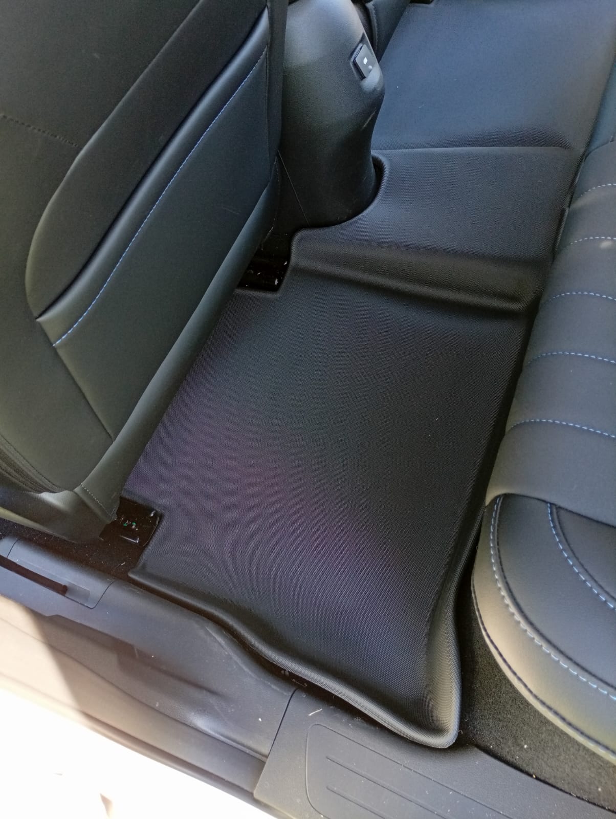 Set alfombras habitáculo TPE Ora 03