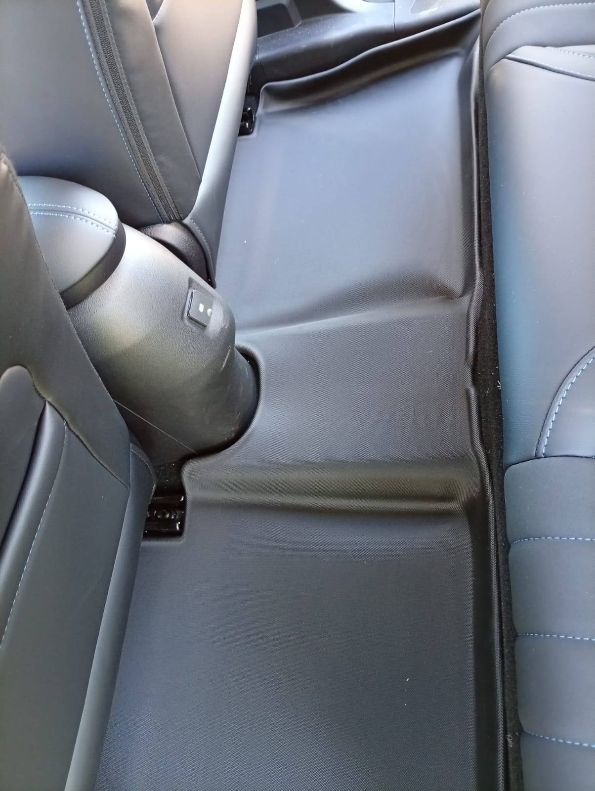 Set alfombras habitáculo TPE Ora 03