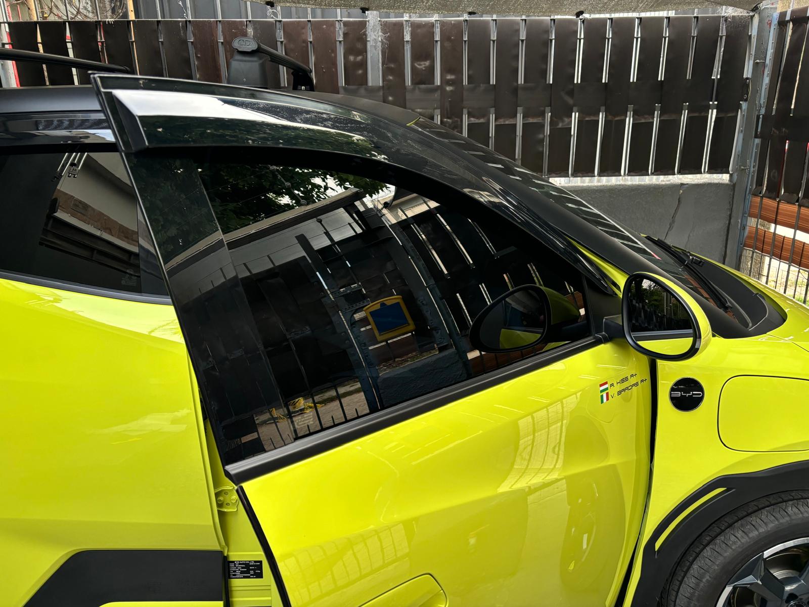 Set x 4 Goteros de ventana oscuros para Seagull